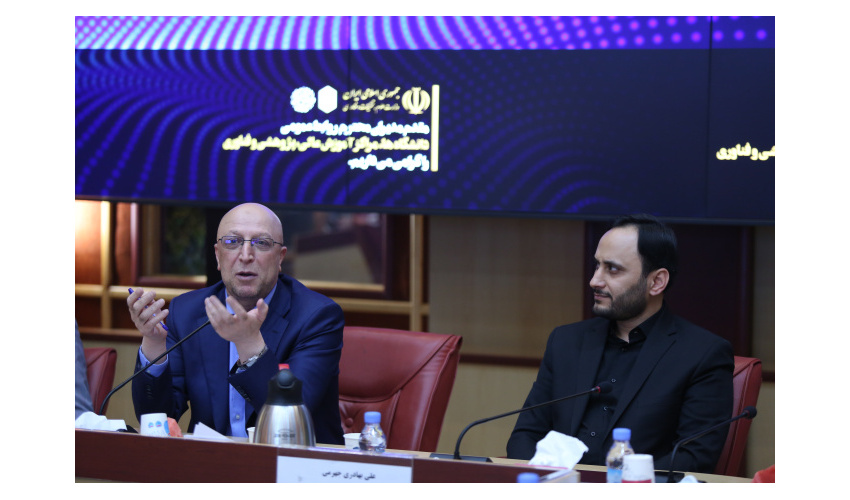 روابط عمومیها جهادگران عرصه تبیین و سفیران دانایی در جامعه هستند